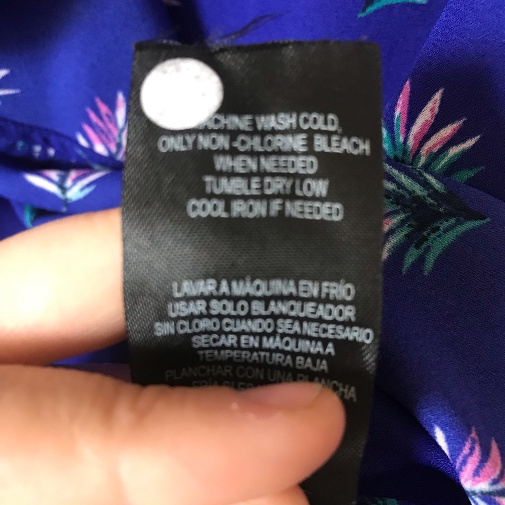 Tropical Ruffle Blouse Size L - Picture 6 of 6